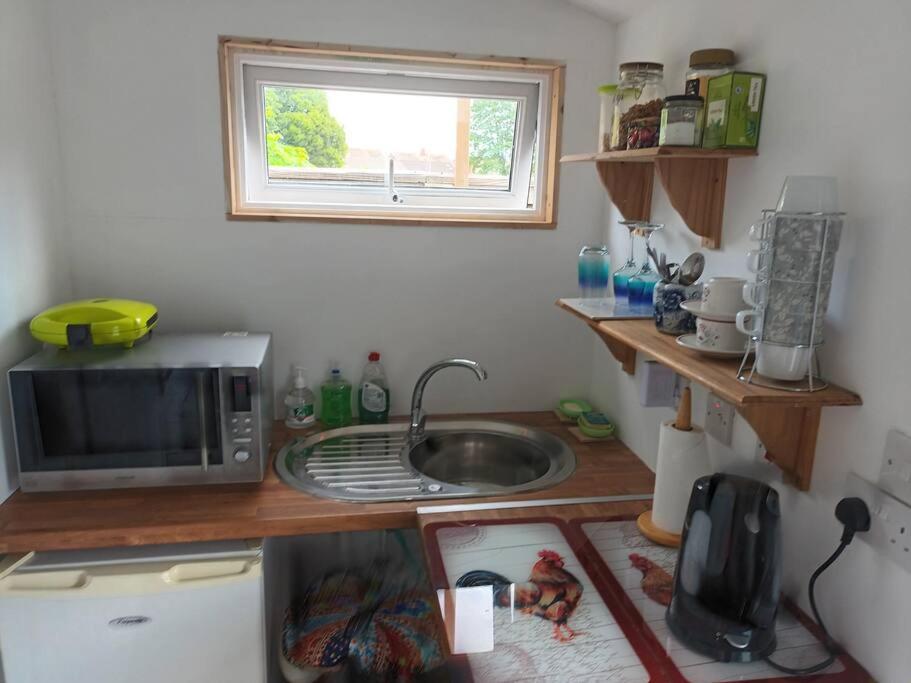 Private Suite In Oxfordshire, A40 Witney Exteriér fotografie